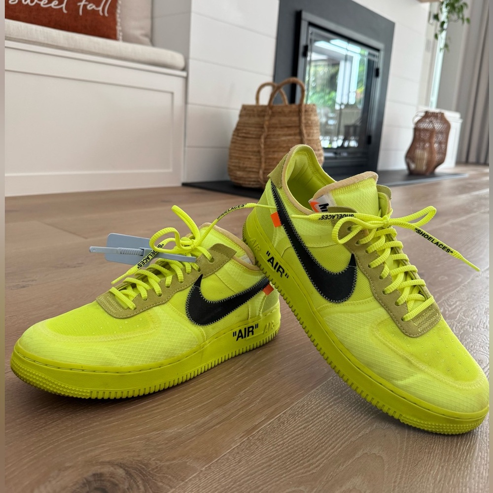 Size: US 11.5 EU 45.5

Nike Air Force 1 Low Off White